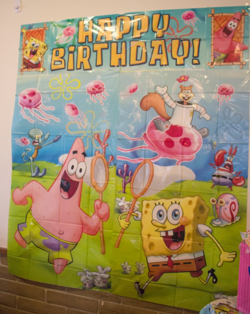 Throwing a Creative and Inexpensive Spongebob Party